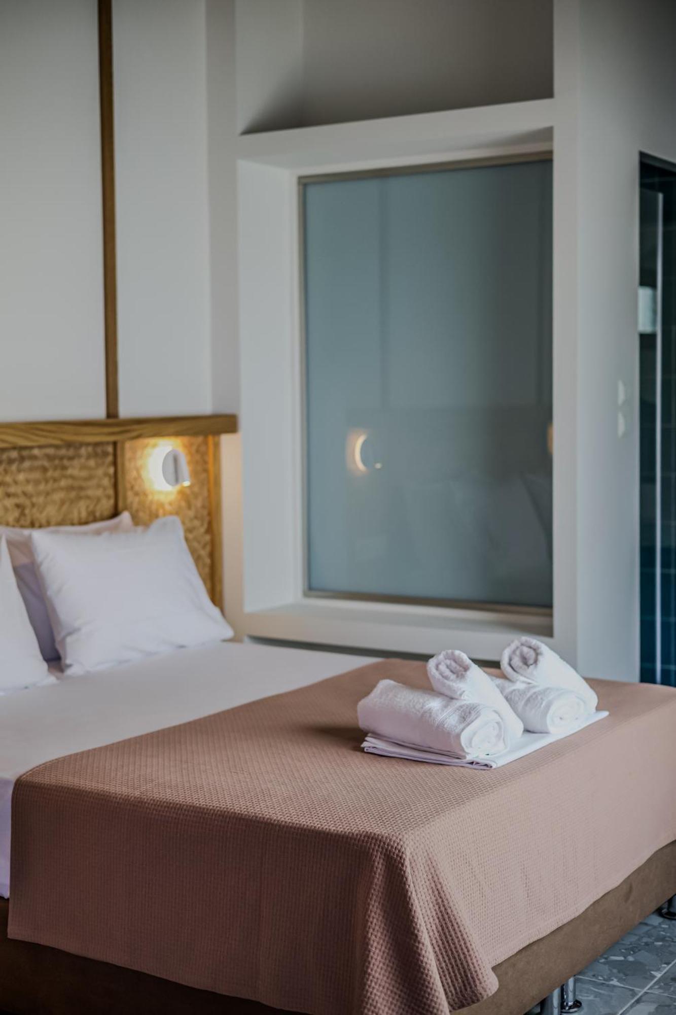 Take Me Here With A Sea View By Salt Apartments Vólos Extérieur photo